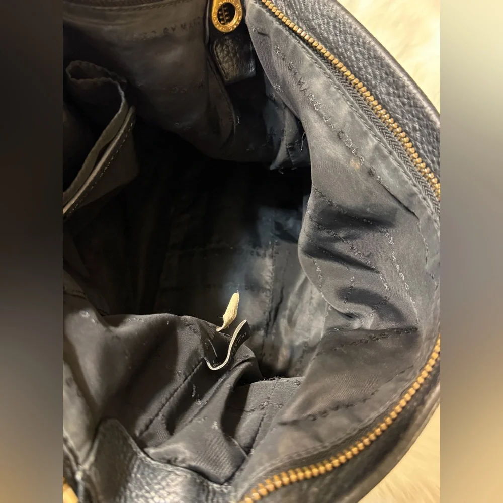 Marc Jacobs Hobo Black Pebbled Leather Bag with Gold Hardware - Picture 13 of 13